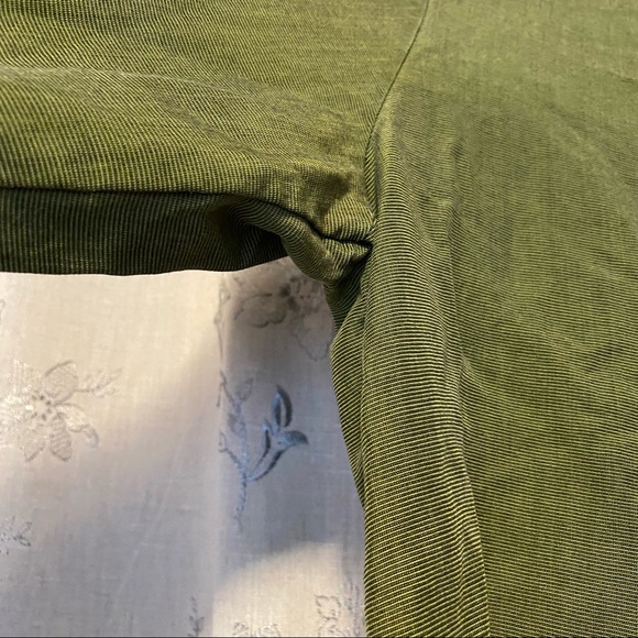 Bryn Walker Avocado Tencel Green Button Front - Picture 5 of 11